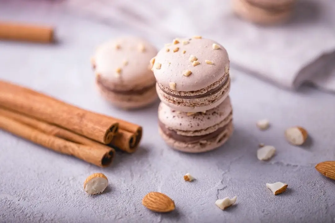 Mästerligt hanterade macarons: Tips för att lyckas med detta delikata bakverk